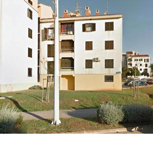 Apartments with a parking space Umag - 11625