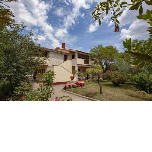 Apartments with a parking space Valbandon, Fazana - 9708