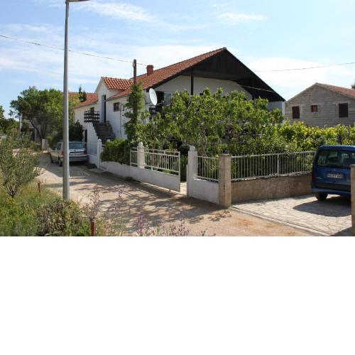 Apartments with a parking space Vodice - 927