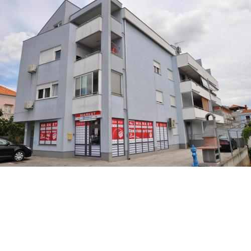 Apartments with a parking space Zadar - 12514