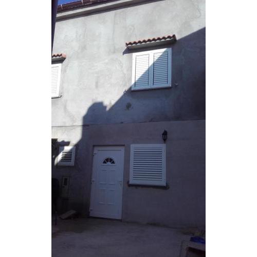 Apartments with a parking space Zubovici, Pag - 12050