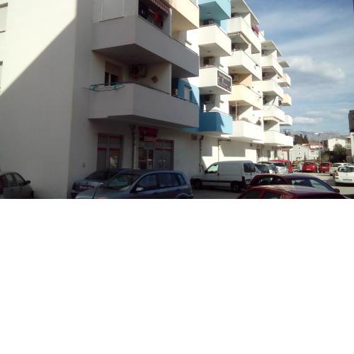 Apartments with WiFi Split - 12357