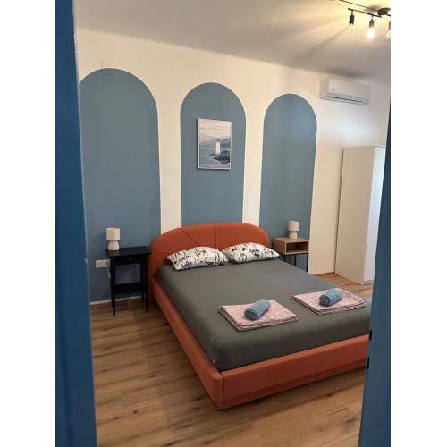 App Zora, Centar Senj