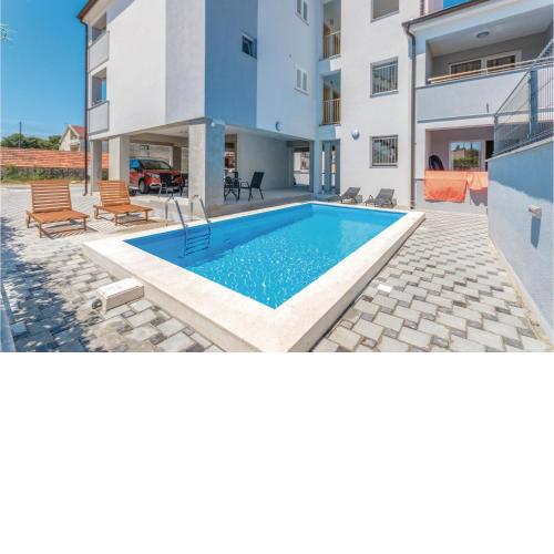Awesome Apartment In Biograd Na Moru With Wifi