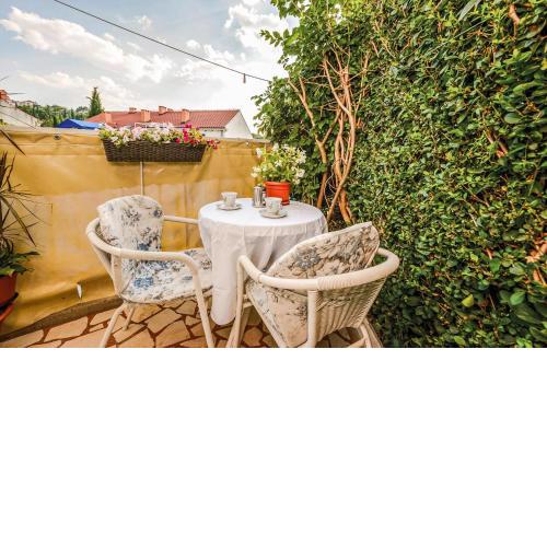Awesome Apartment In Cavtat With Wifi