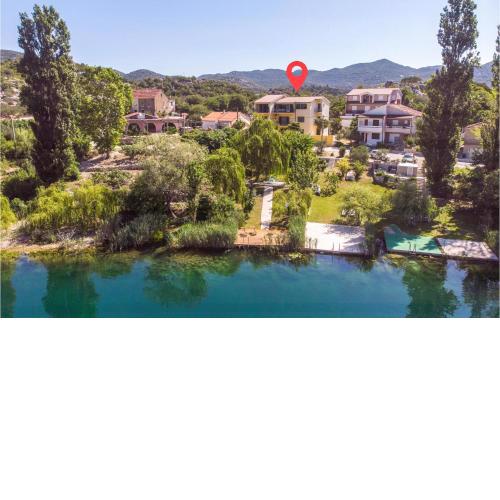 Awesome Home In Bacina With House A Mountain View