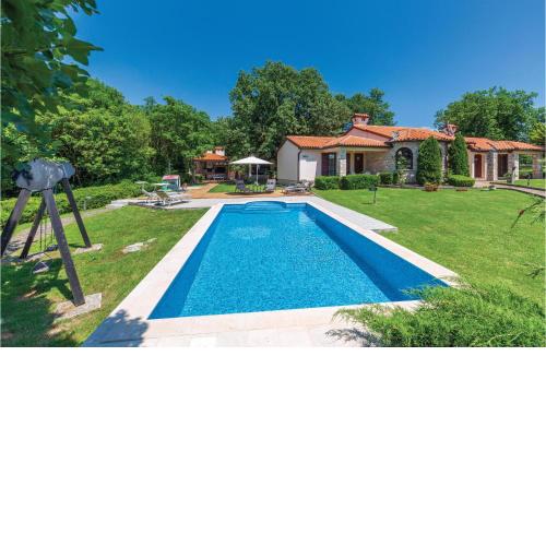 Awesome Home In Belavici With Sauna