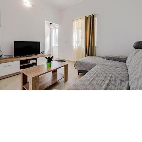 Awesome Home In Korcula With Wifi