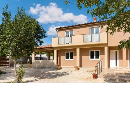 Awesome Home In Pula With House A Panoramic View