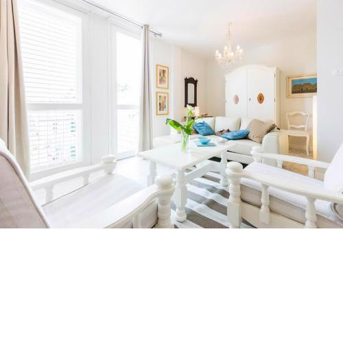 Azzurro central apartment 4 stars