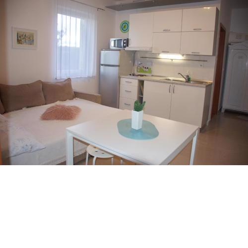 Babe beach Apartment