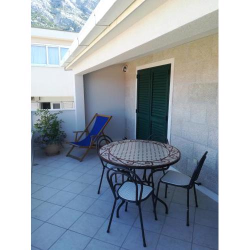 Baška Voda - Apartmani Vesna