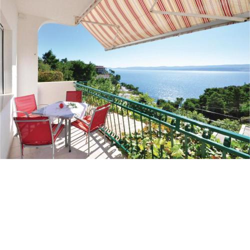 Beautiful Apartment In Lokva Rogoznica With 2 Bedrooms And Internet