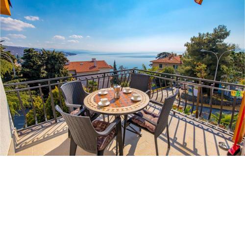 Beautiful Apartment In Opatija With Kitchen