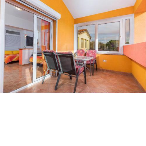 Beautiful Apartment In Pula With Wifi