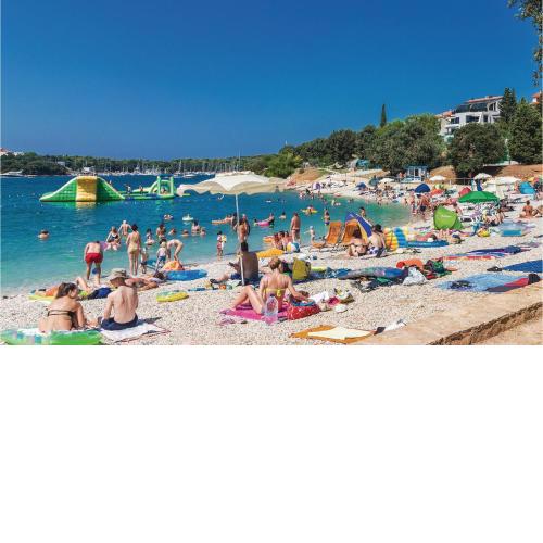 Beautiful Apartment In Pula With Wifi
