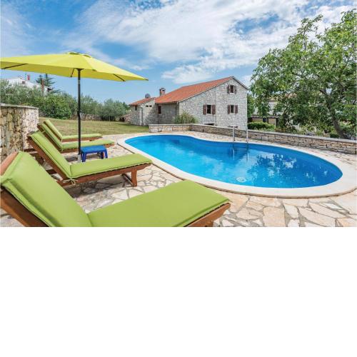 Beautiful Home In Markovac With Wifi