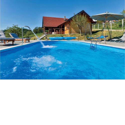 Beautiful Home In Radakovo With Sauna