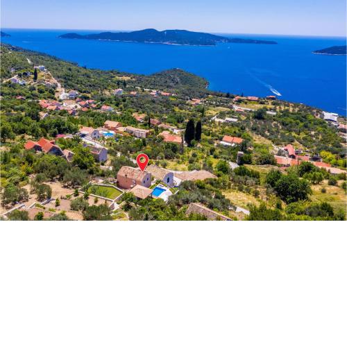 Beautiful Home In Trsteno With Wifi