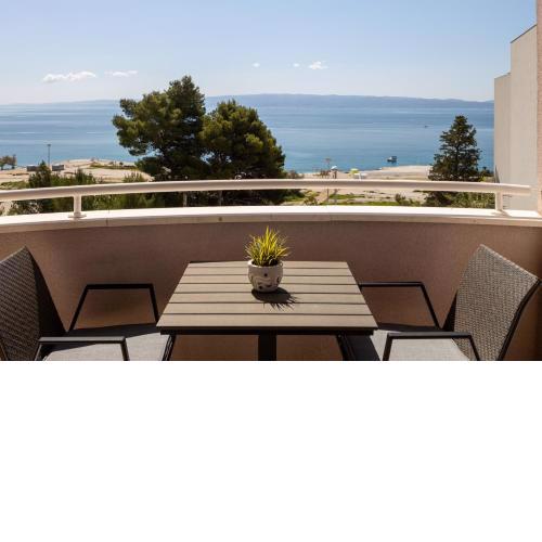 Big modern two - bedroom apartment with sea view and balcony - Spalato