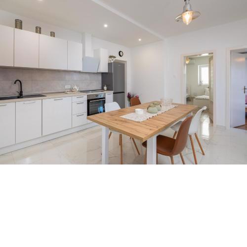 Blue Lagoon Beach Apartments
