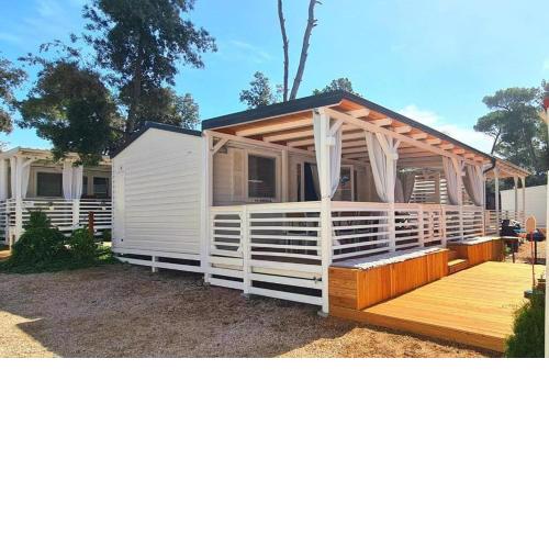 Blue Wave Mobile Home