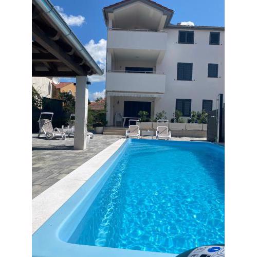 Breitling Apartments with Pool
