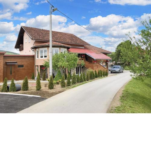 Charming apartment in Rakovica with shared pool 35 sqm