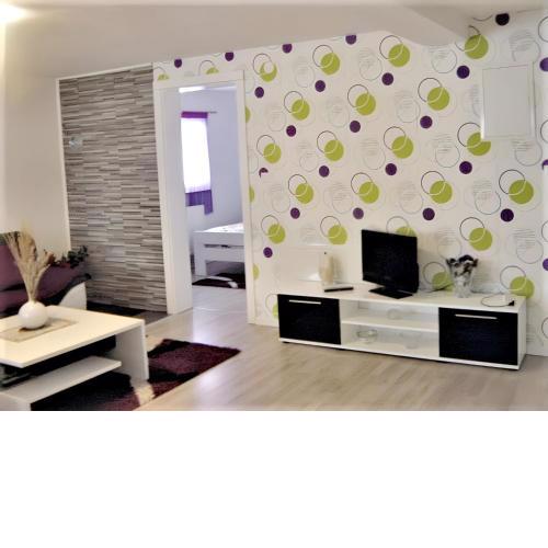 Charming Mountain View Apartment in Rakovica 57 sqm
