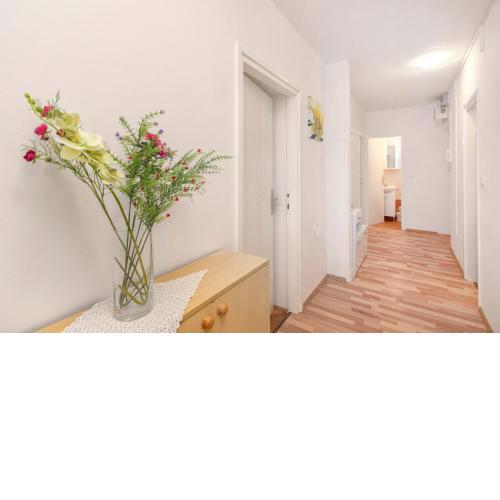 Charming Old Town Apartment