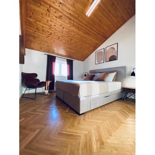 Cirjak Apartments