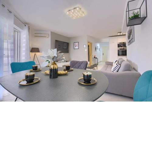 Comfortable apartment near the beach