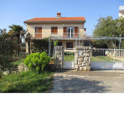 Cosy studio-apartment near the sea