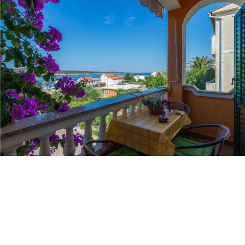 Cozy Apartment In Barbat Na Rabu