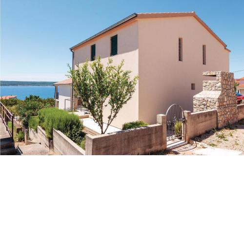 Cozy Apartment In Maslenica With House Sea View