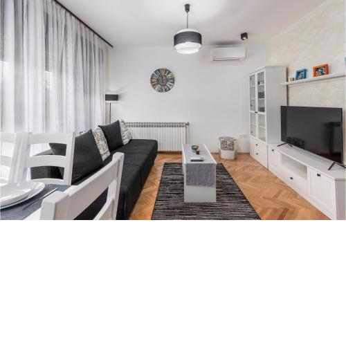 Cozy Apartment In Rijeka With Wifi