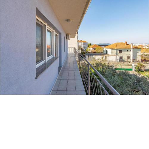 Cozy Apartment In Zadar With House Sea View
