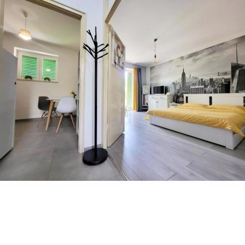 Cozy apartment with balcony 10 min from the beach