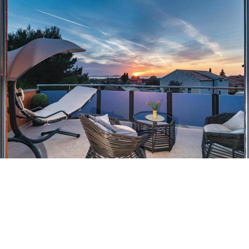 Cozy Home In Fazana With Outdoor Swimming Pool
