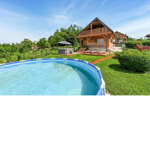 Cozy Home In Glogovec Zagorski With Jacuzzi