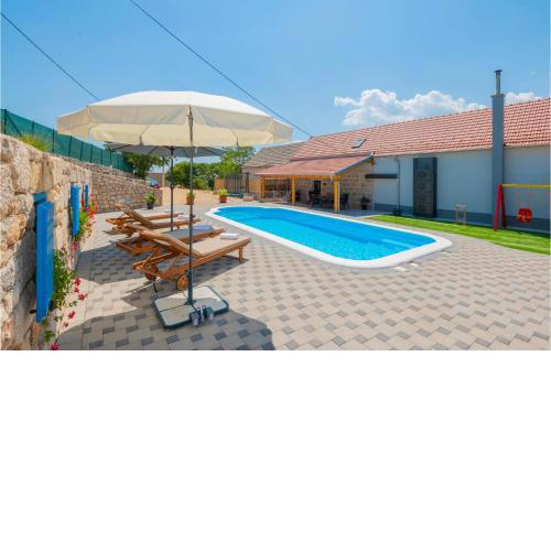 Cozy Home In Imotski With Wifi