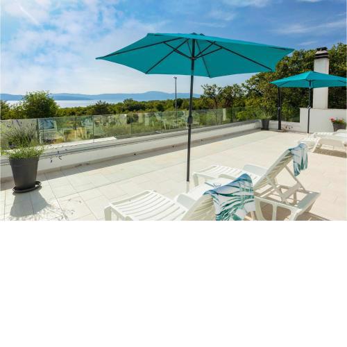 Cozy Home In Malinska With Heated Swimming Pool