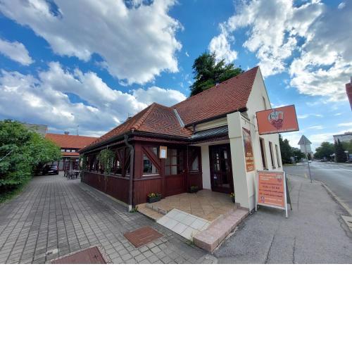 Craft Beer Bar Rooms