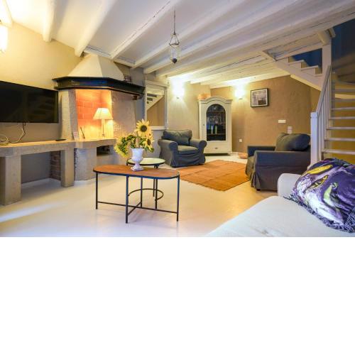 Deluxe Apartment Casa Flores with Sea View & Terrace