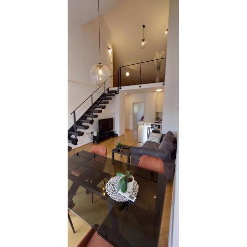 Deluxe Apartment Kristian whit a private parking