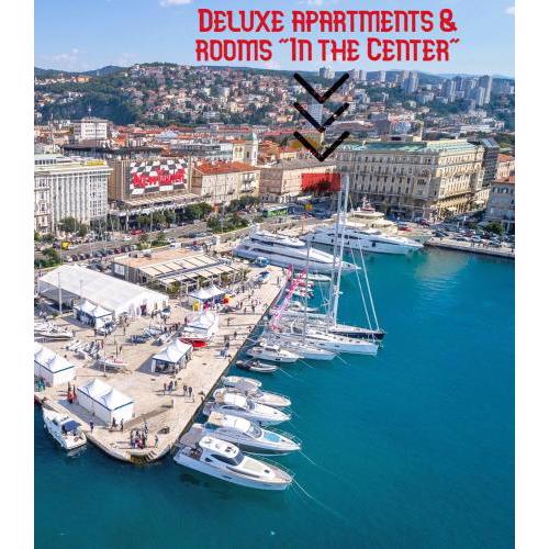 Deluxe Apartments & Rooms "In the Center"