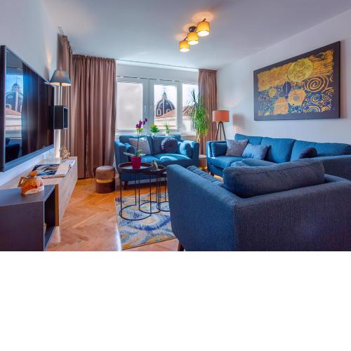 Deluxe City Center Blue apartment