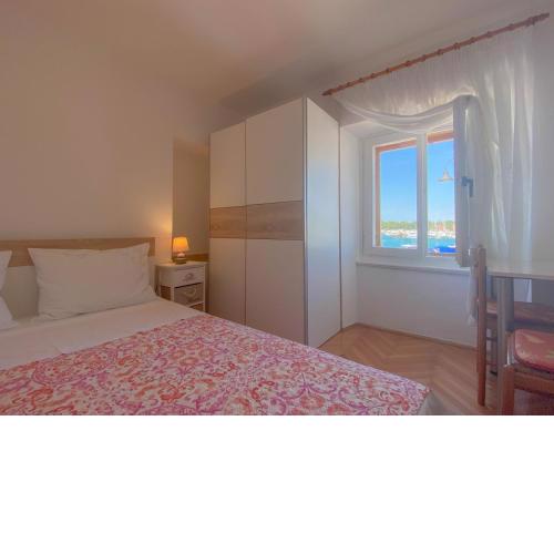 Demark Room 2