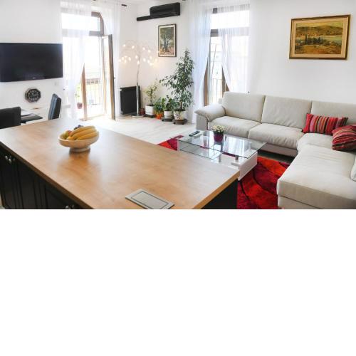 Divia Apartment