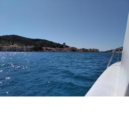 Diving Tisno